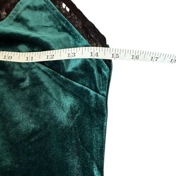 Wet Seal Teal Velvet Bodysuit with Lace Trim - Picture 5 of 6